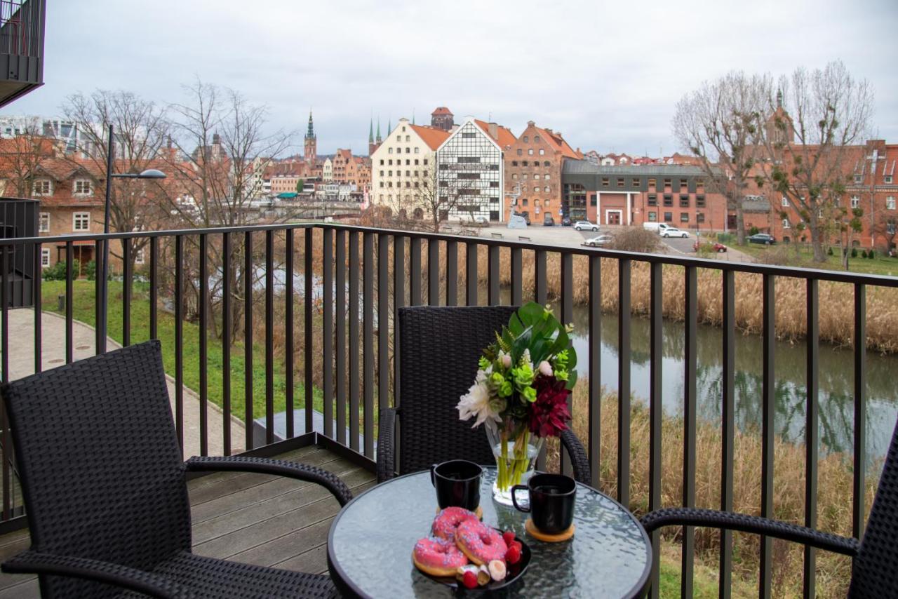 Maya'S Flats & Resorts - River View Gdańsk Extérieur photo