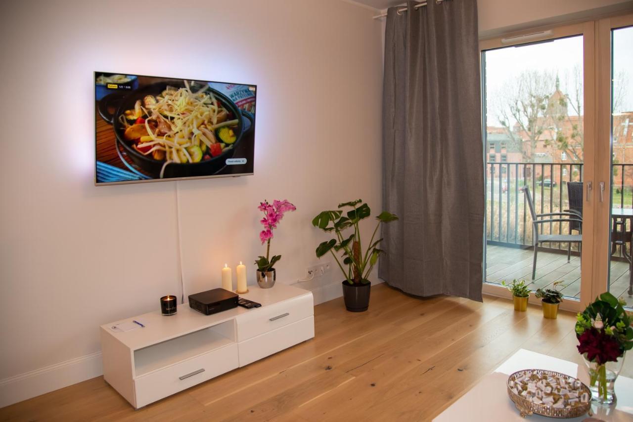 Maya'S Flats & Resorts - River View Gdańsk Extérieur photo